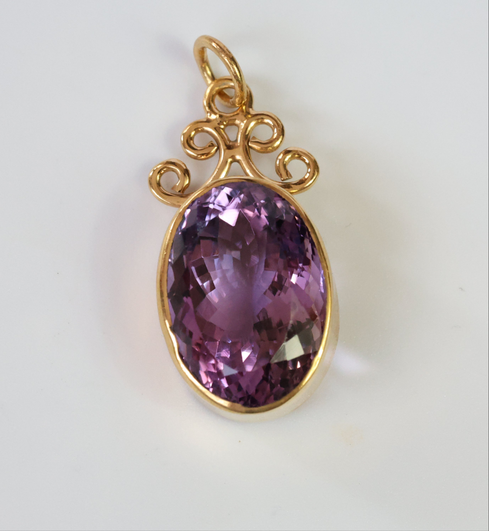 Enchanted 18ct Gold & Sterling Silver Amethyst Pendant